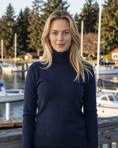 Margot, 27, verified member from Lake Oswego, OR